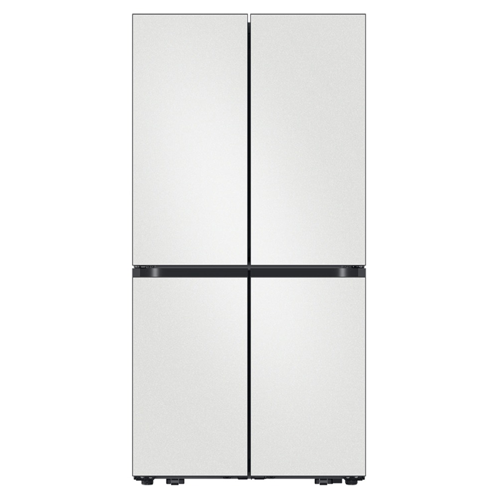삼성 비스포크 RM70F91RMA는 디자인과 실용성을 모두 갖춘 4도어 냉장고입니다. 다양한 패널과 색상으로 당신의 주방에 딱 맞는 스타일을 완성할 수 있습니다. 넉넉한 용량과 스마트한 기능으로 편리함을 더한 이 제품으로 주방의 품격을 높여보세요.